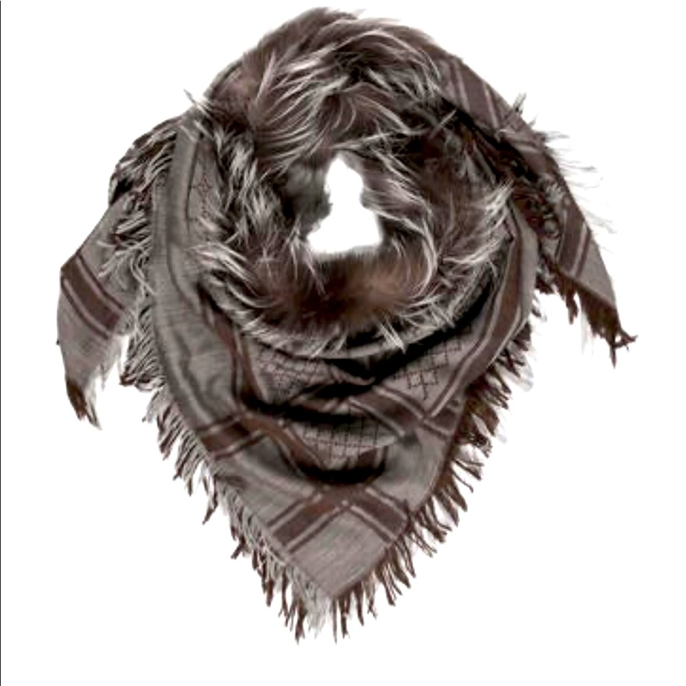 NWOT GUCCI 
Wool/Silk Fox Fur Monogram Triangle Shawl Scarf Brown & grey.